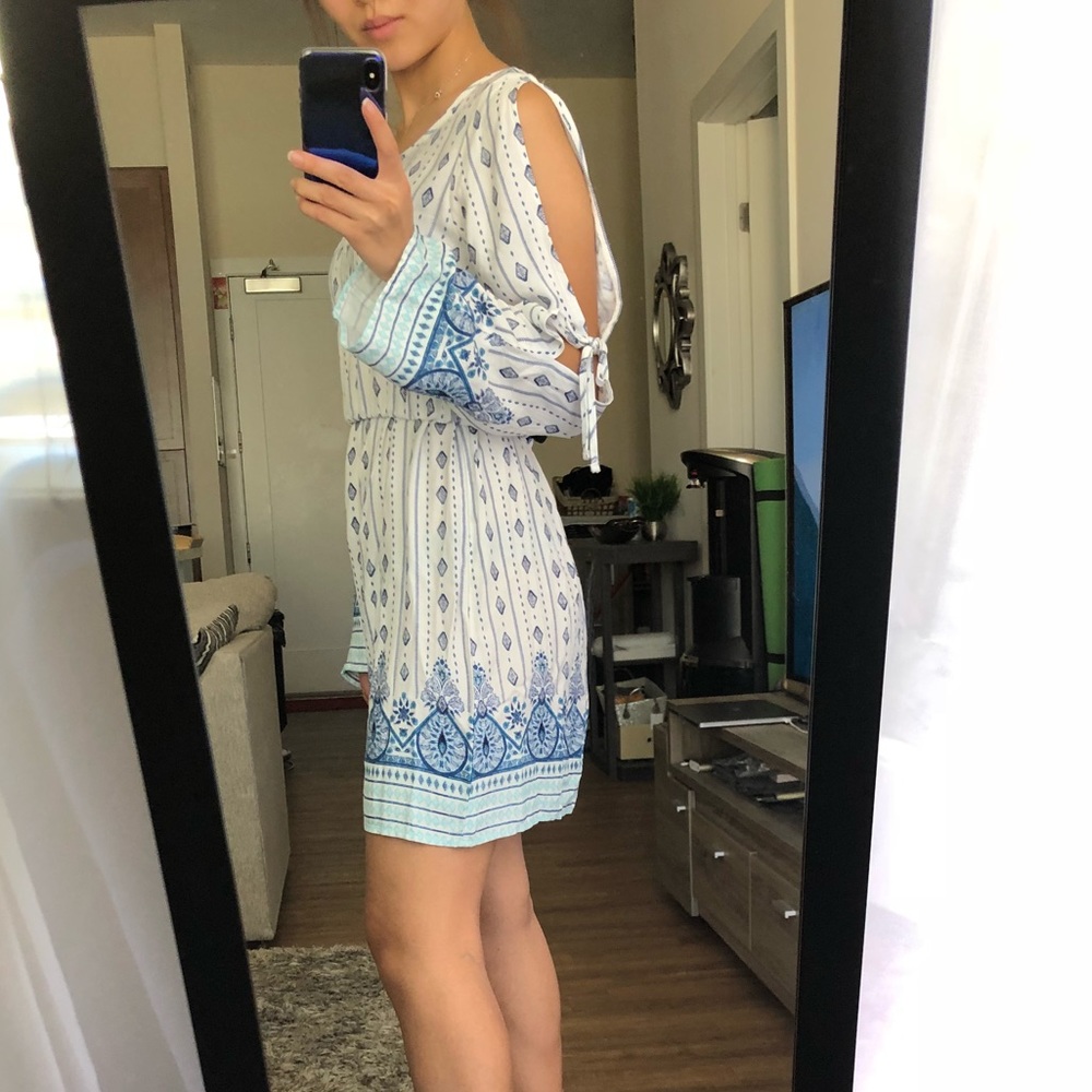 New! Printed Dress - Picture 2 of 3